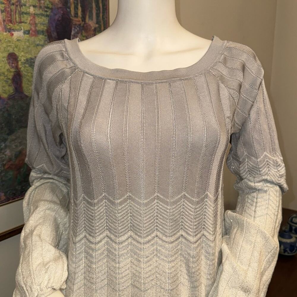 White House Black Market Small Gray Cream Chevron Knit Sweater Boho Preppy - Picture 4 of 9